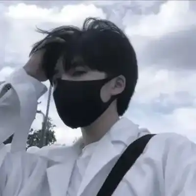尹芙